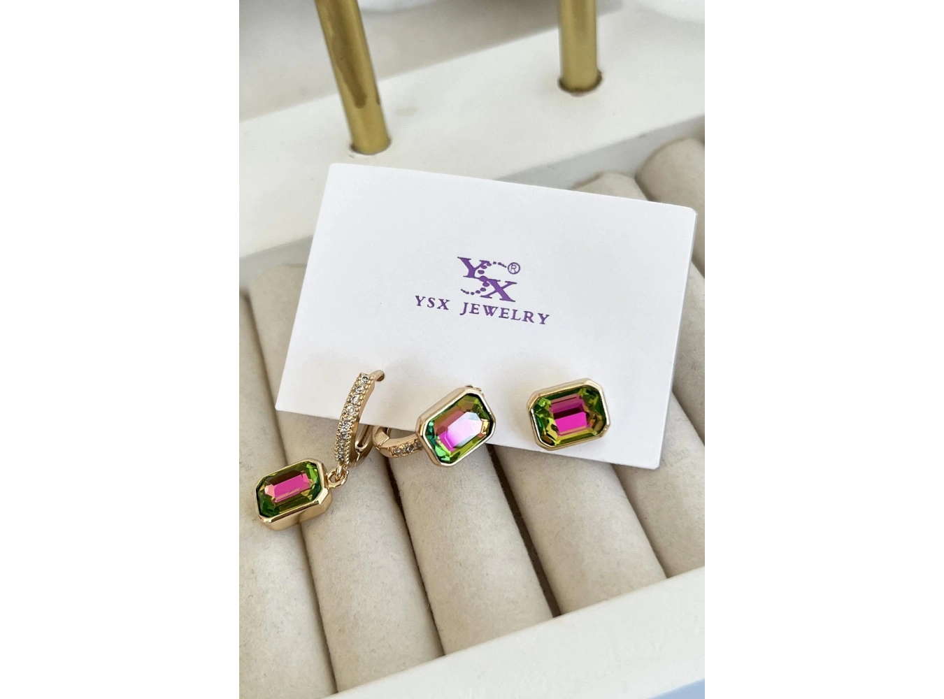 Altın Renk Taş Detaylı VİP 3lü YSX Küpe Set