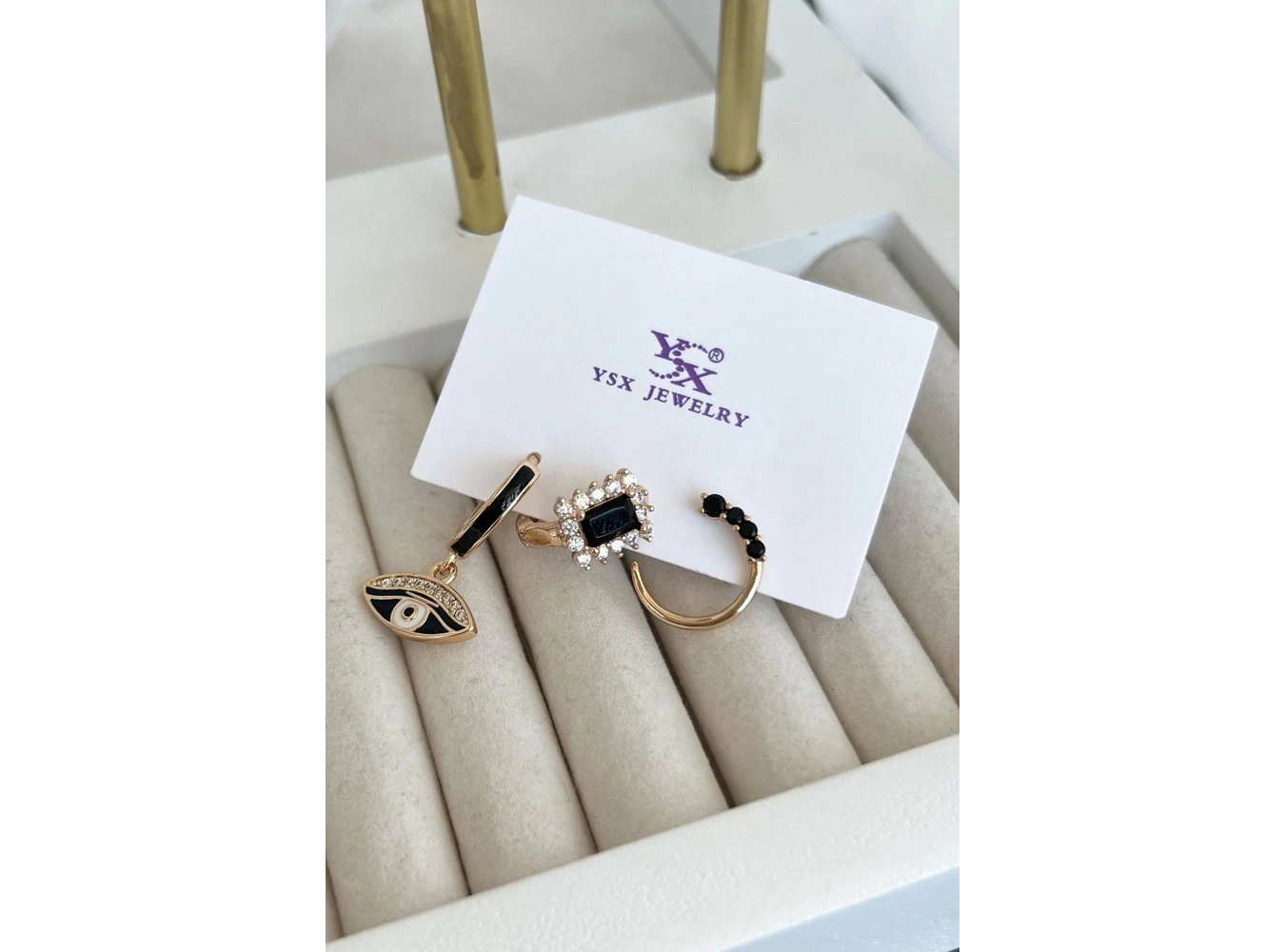 Altın Renk Taş Detaylı VİP 3lü YSX Küpe Set