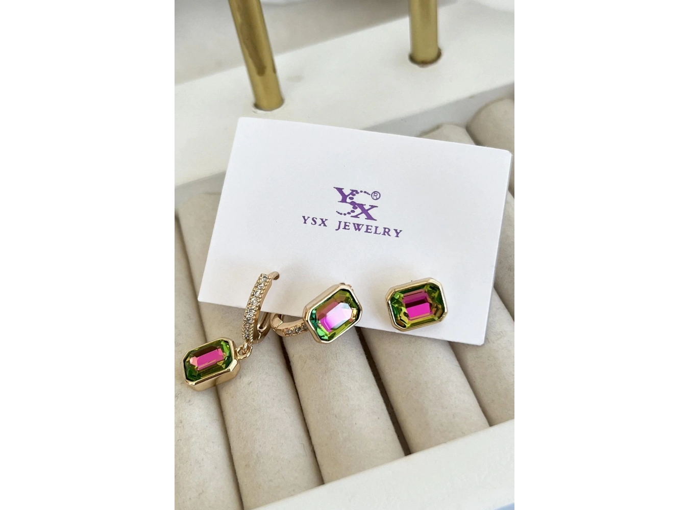 Altın Renk Taş Detaylı VİP 3lü YSX Küpe Set