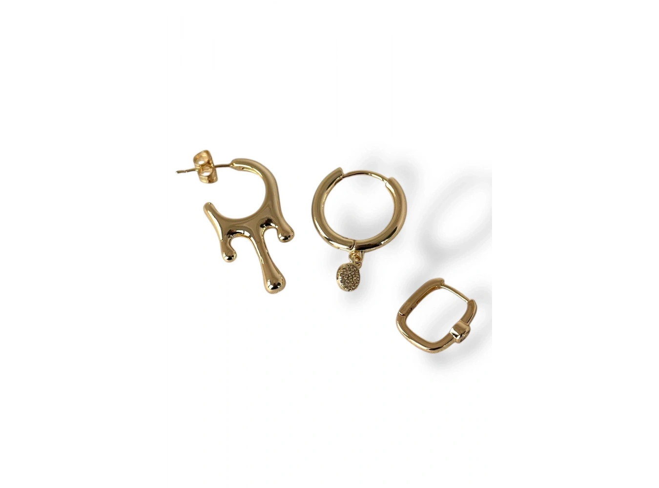 Altın Renk Taş Detaylı VİP 3lü YSX Küpe Set