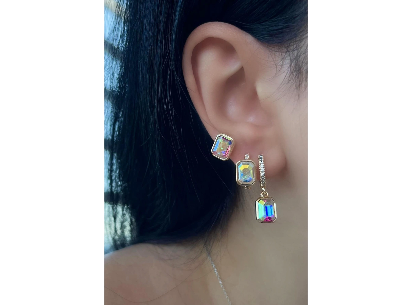 Altın Renk Taş Detaylı VİP 3lü YSX Küpe Set