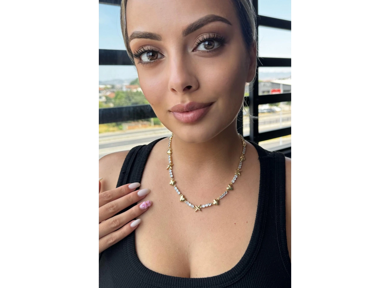 Altın Renk Taş Detaylı VİP YSX Kolye