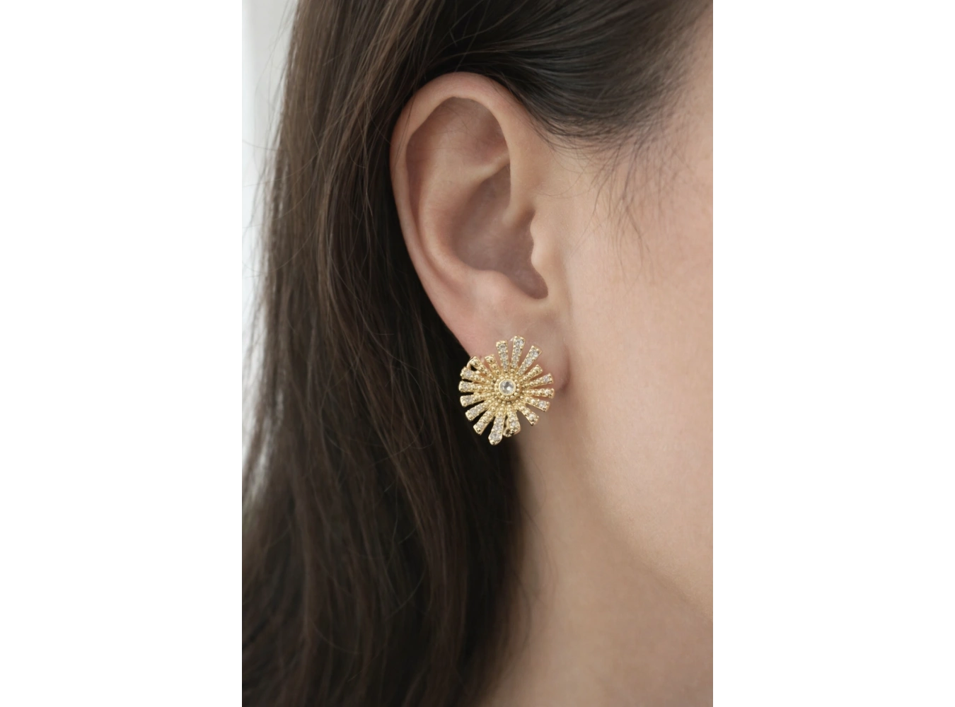 Altın Renk Taş Detaylı Xuping Küpe (Çift)