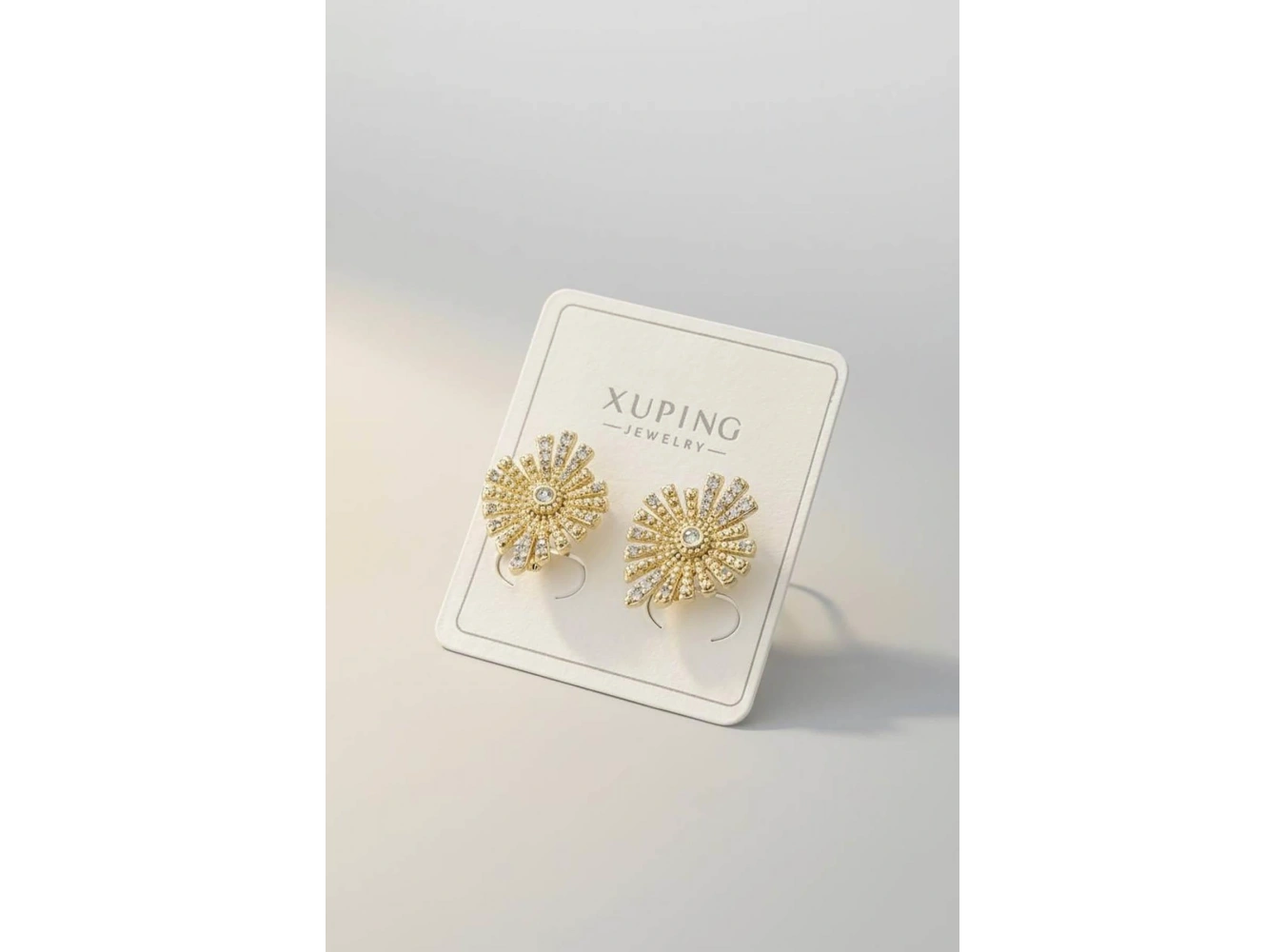 Altın Renk Taş Detaylı Xuping Küpe (Çift)