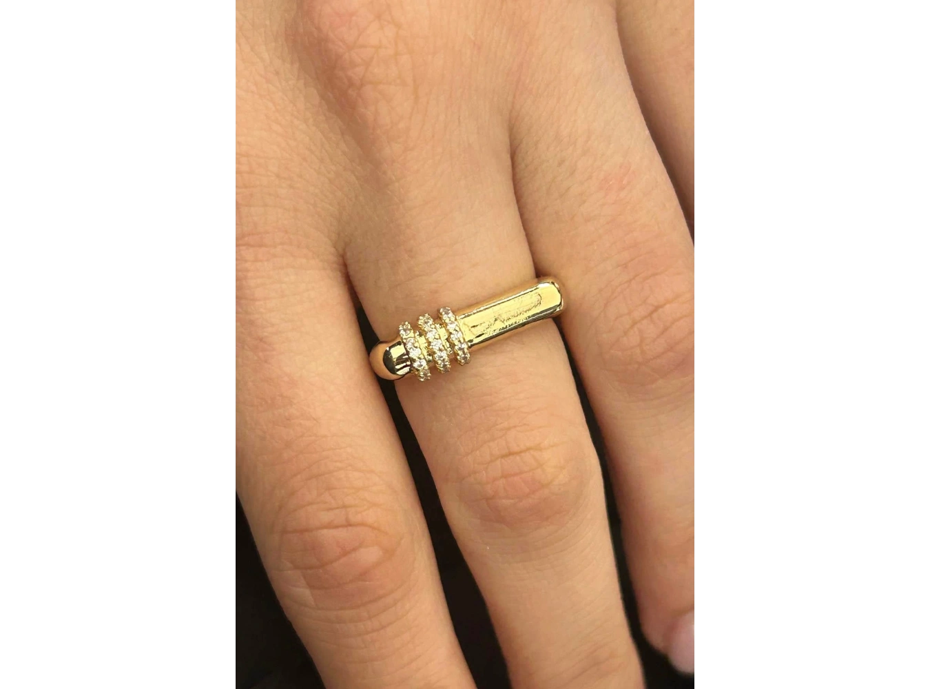 Altın Renk Taş Detaylı Xuping Yüzük (7 Numara)