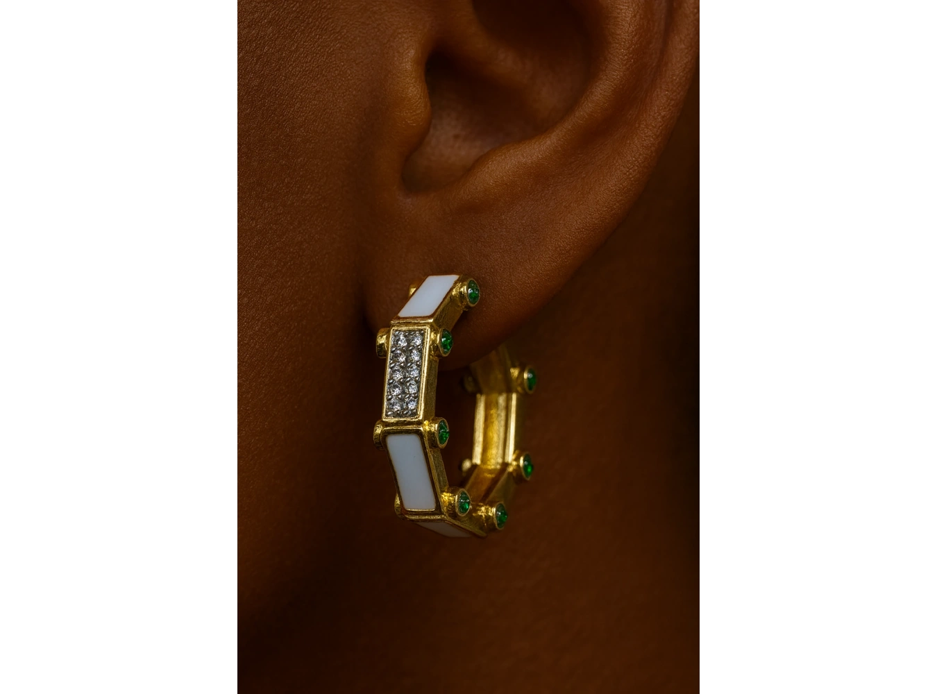 Altın Renk Taş Detaylı YSX Küpe (Çift)