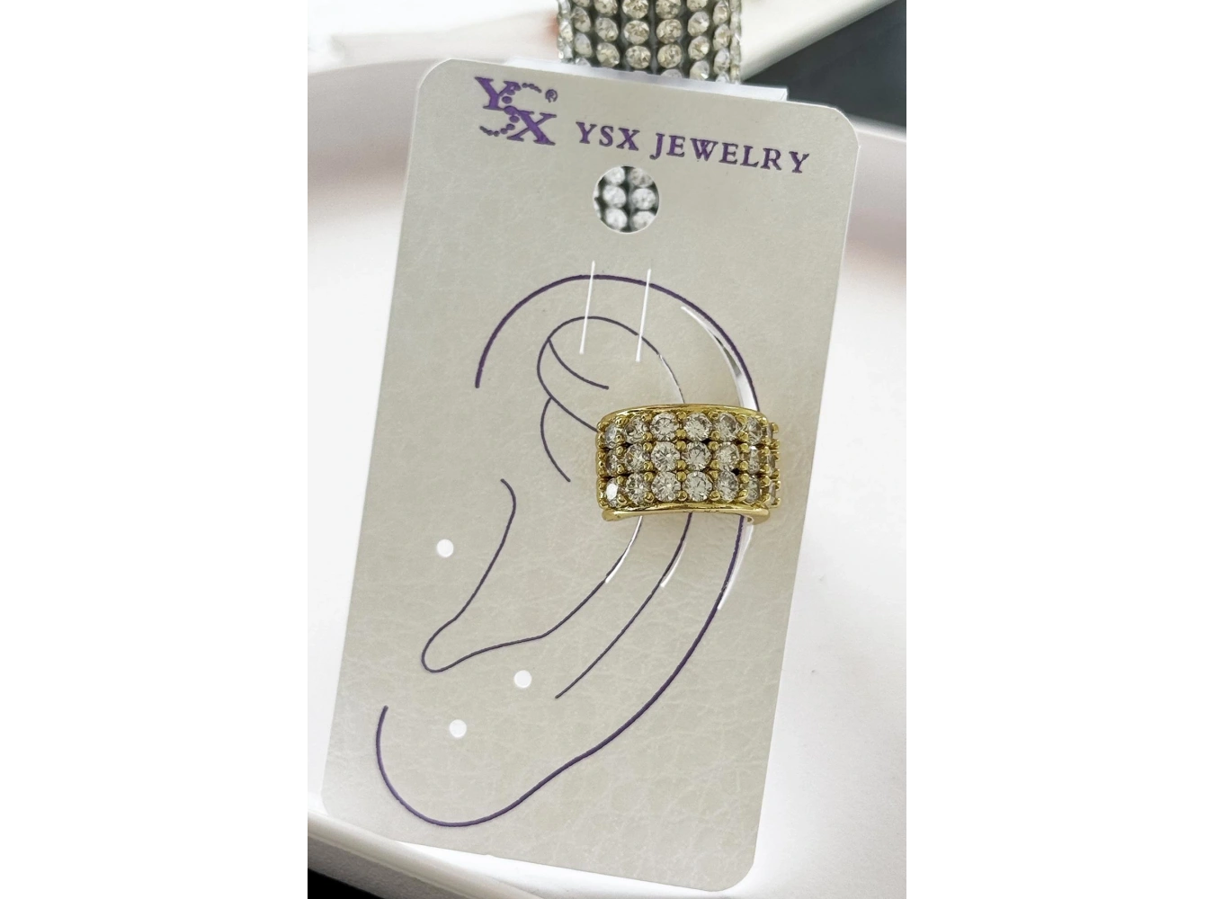 Altın Renk Taş Detaylı YSX Ear Cuff (Tek)