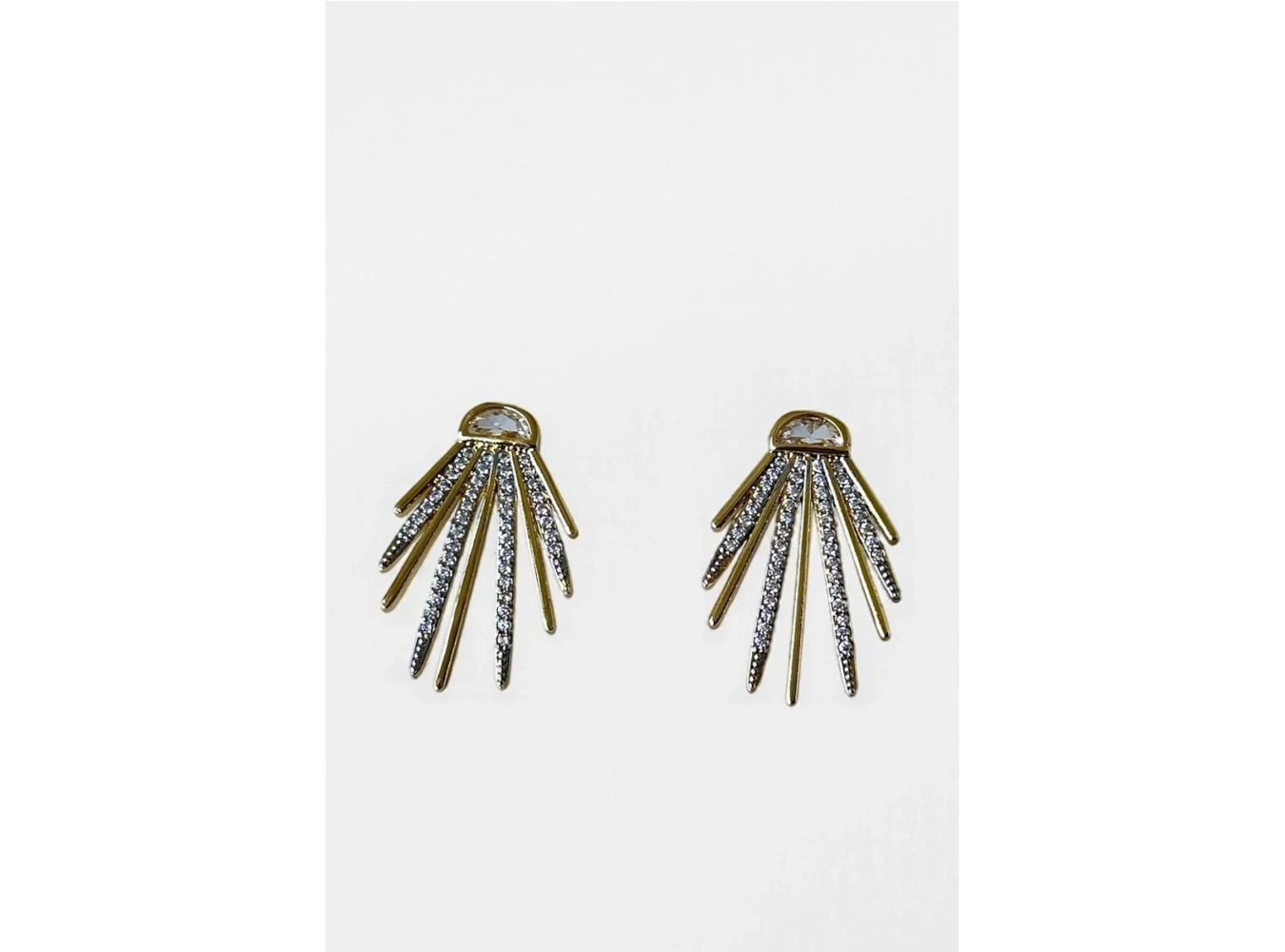 Altın Renk Taş Detaylı YSX Küpe (Çift)