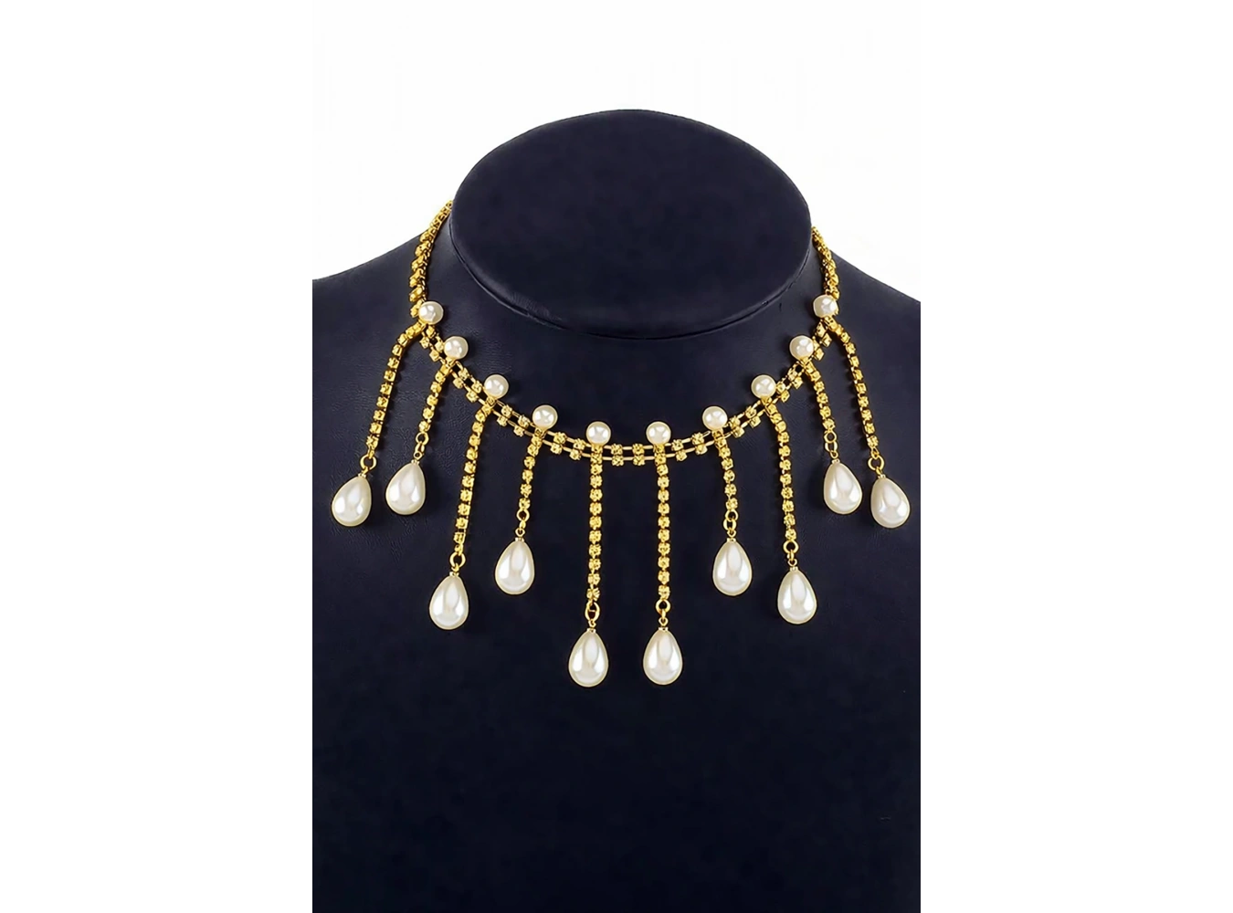 Altın Renk Taş Ve İnci Detaylı Tasarım Abiye Kolye