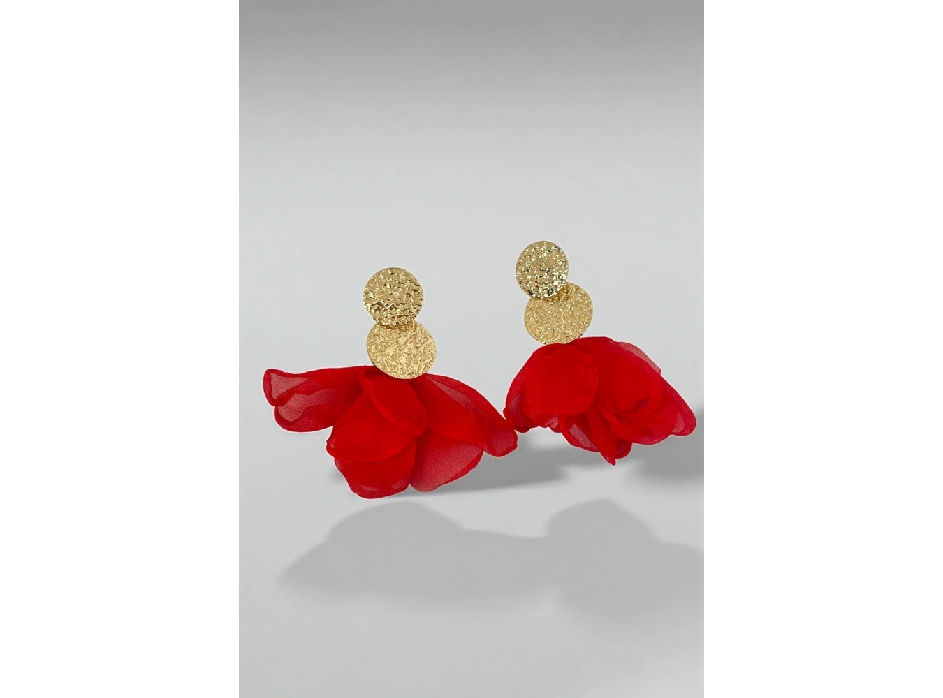 Altın Renk Tasarım Küpe (Çift)