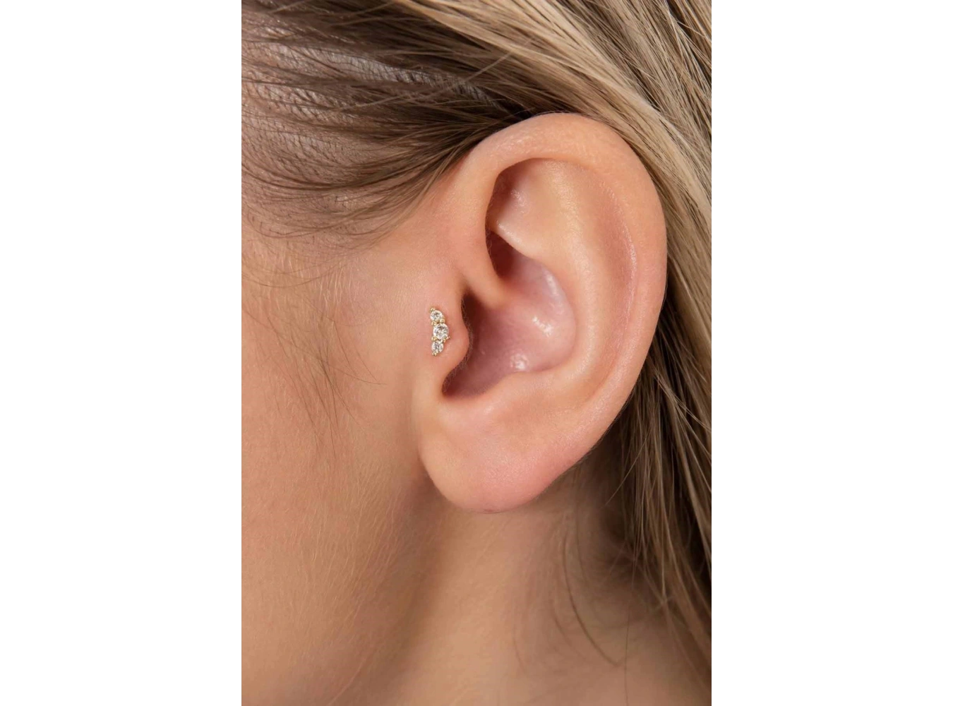Altın Renk Taşlı Cerrahi Çelik Tragus/Kıkırdak Küpe/Piercing (Tek)