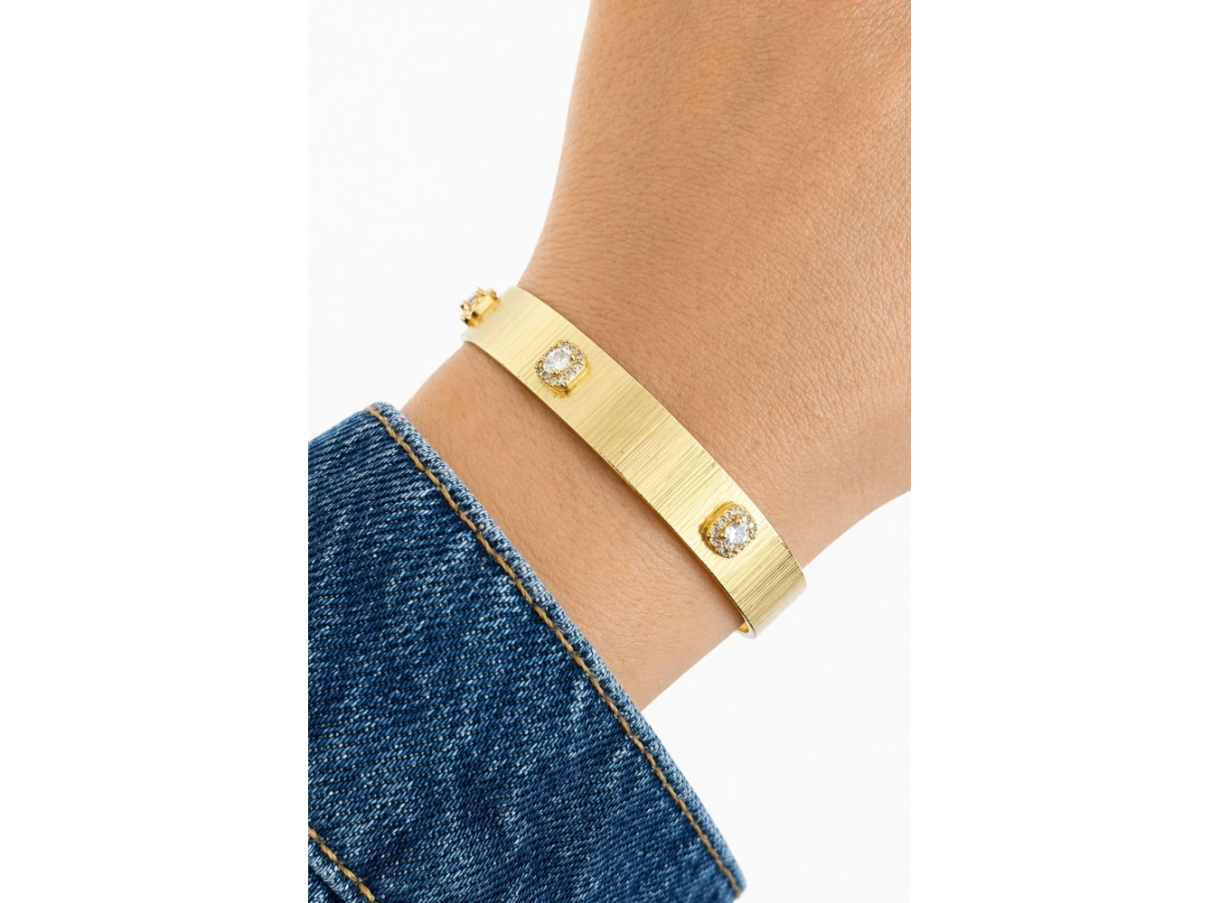 Altın Renk Taşlı Kelepçe Bileklik