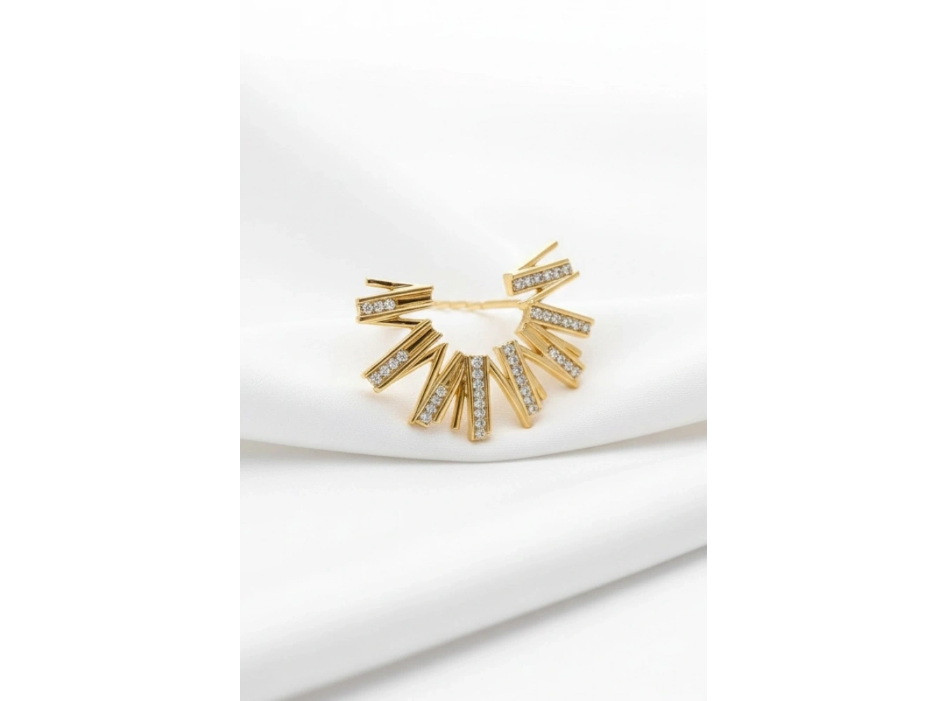Altın Renk Taşlı Tx Ear Cuff/Kulak Aksesuarı (Tek)