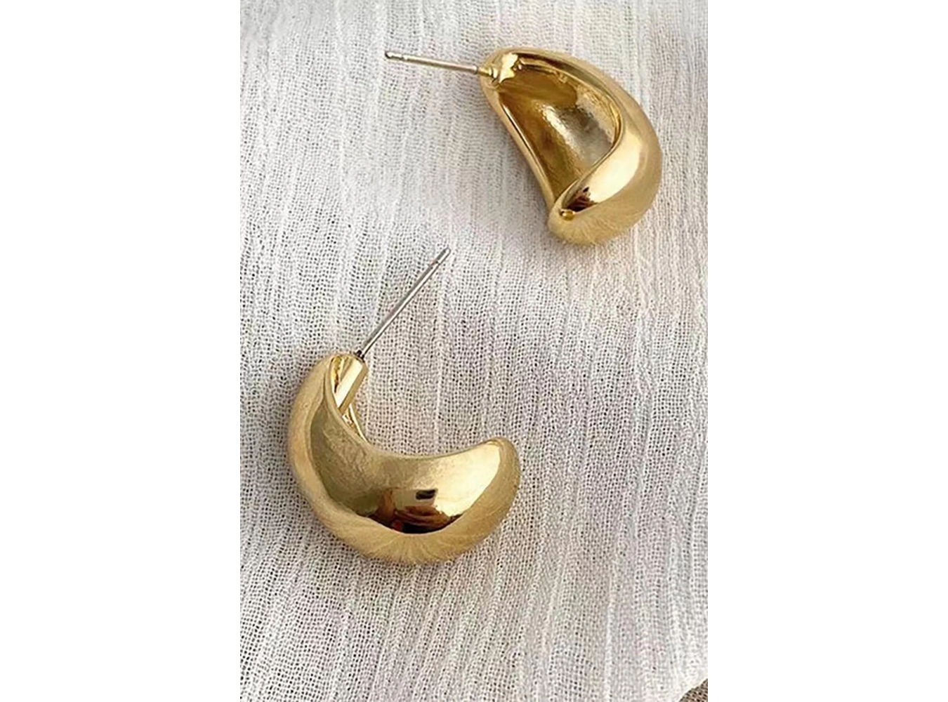 Altın Renk Top Metal Küpe (Çift)