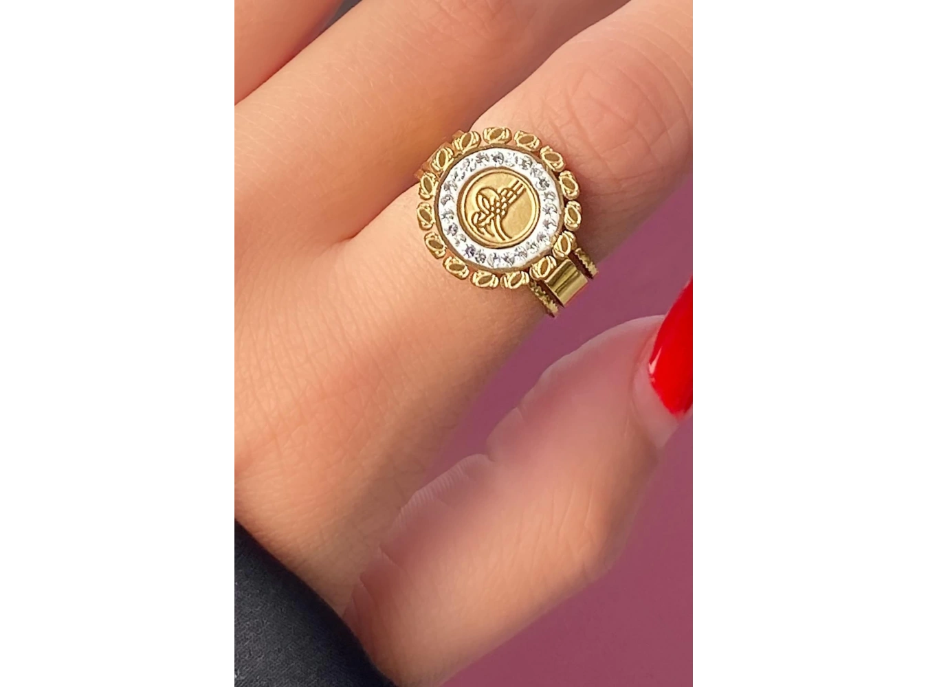 Altın Renk Tuğra Figürlü Ayarlanabilir Çelik Yüzük