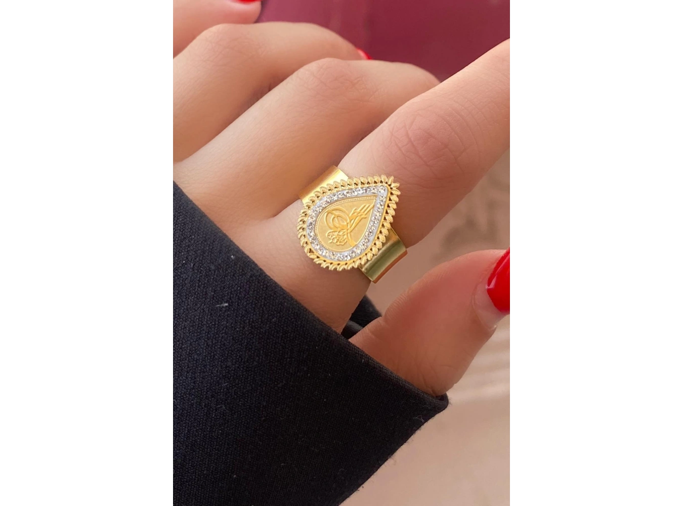 Altın Renk Tuğra Figürlü Ayarlanabilir Çelik Yüzük