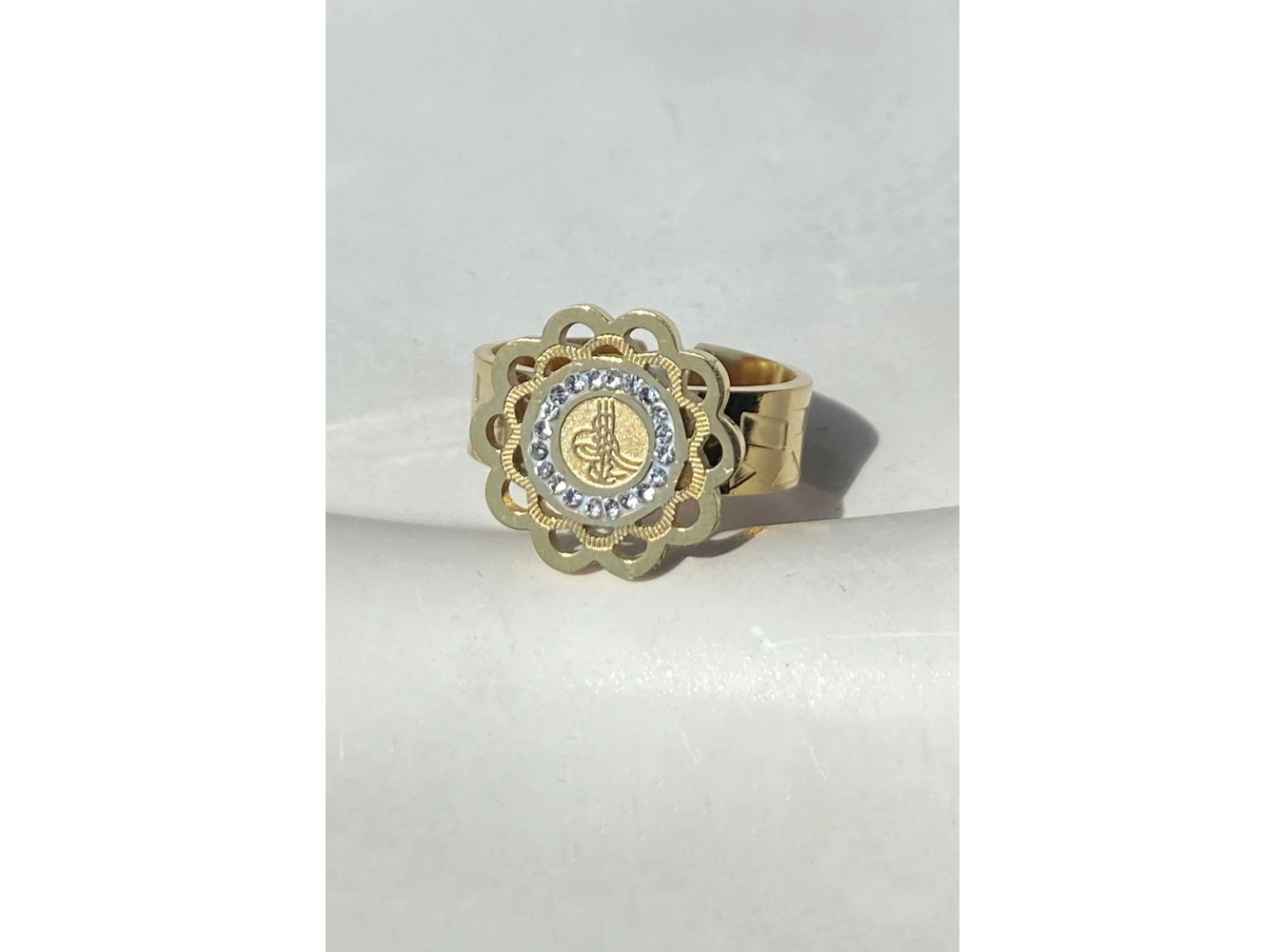 Altın Renk Tuğra Figürlü Ayarlanabilir Çelik Yüzük