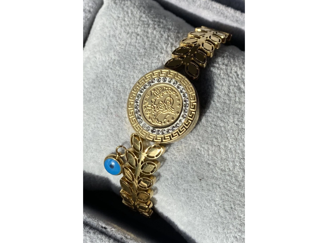 Altın Renk Tuğra Figürlü Çelik Kelepçe Bileklik
