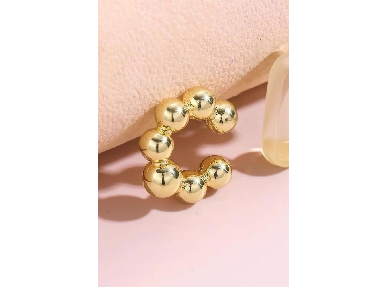 Altın Renk Tx Ear Cuff (Tek)