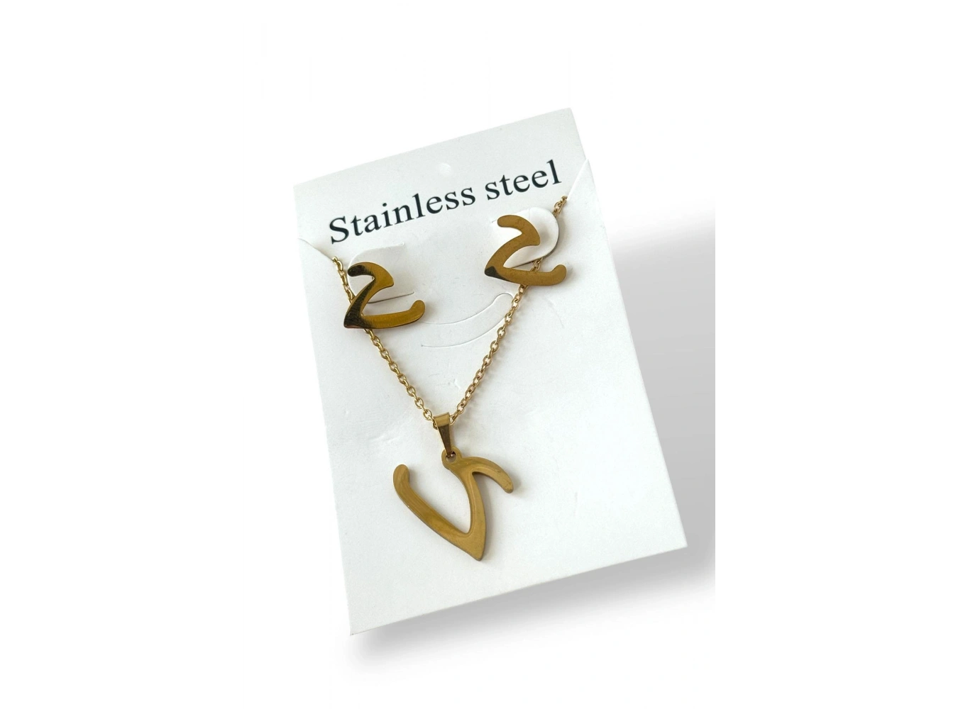 Altın Renk V Harfli Çelik Kolye Set