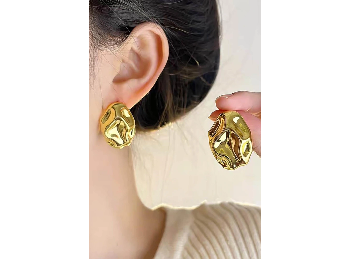 Altın Renk Xuping Küpe (Çift)