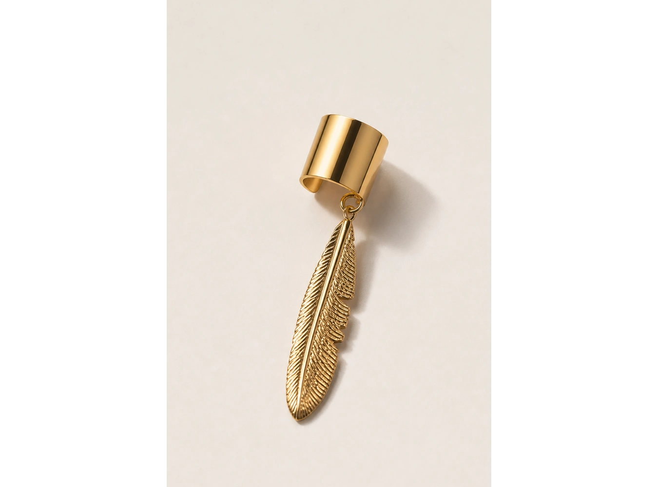 Altın Renk Yaprak Figürlü Xuping Ear Cuff (Çift)