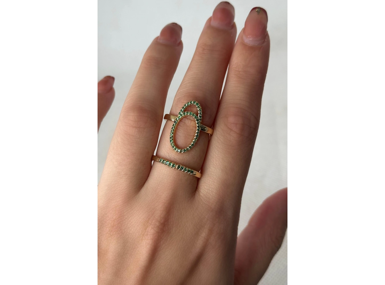 Altın Renk Yeşil Taş Detaylı Ayarlanabilir Çelik Yüzük