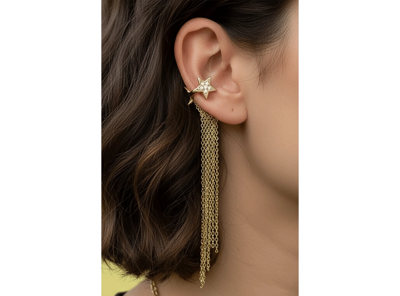 Altın Renk Yıldız Figürlü Taş Detaylı Çelik Sallantılı Ear Cuff (Tek)