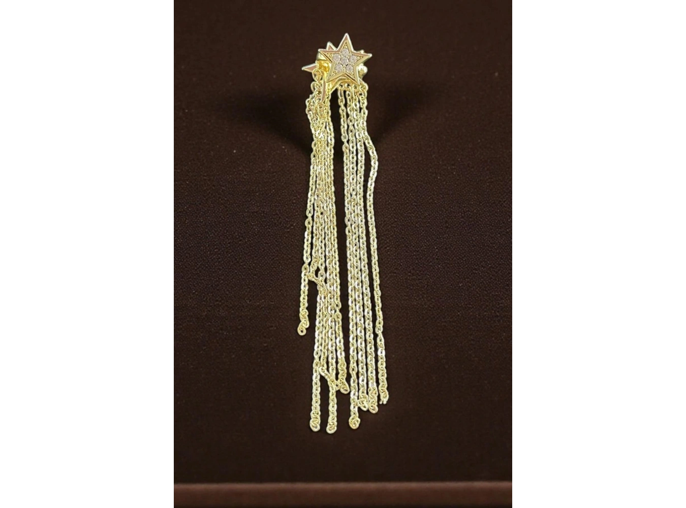 Altın Renk Yıldız Figürlü Taş Detaylı Çelik Sallantılı Ear Cuff (Tek)