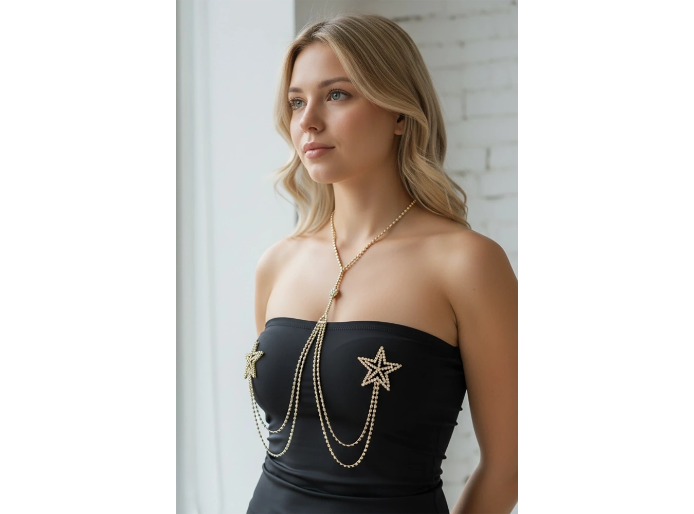 Altın Renk Yıldız Figürlü Taş Detaylı Tasarım Vücut Aksesuar