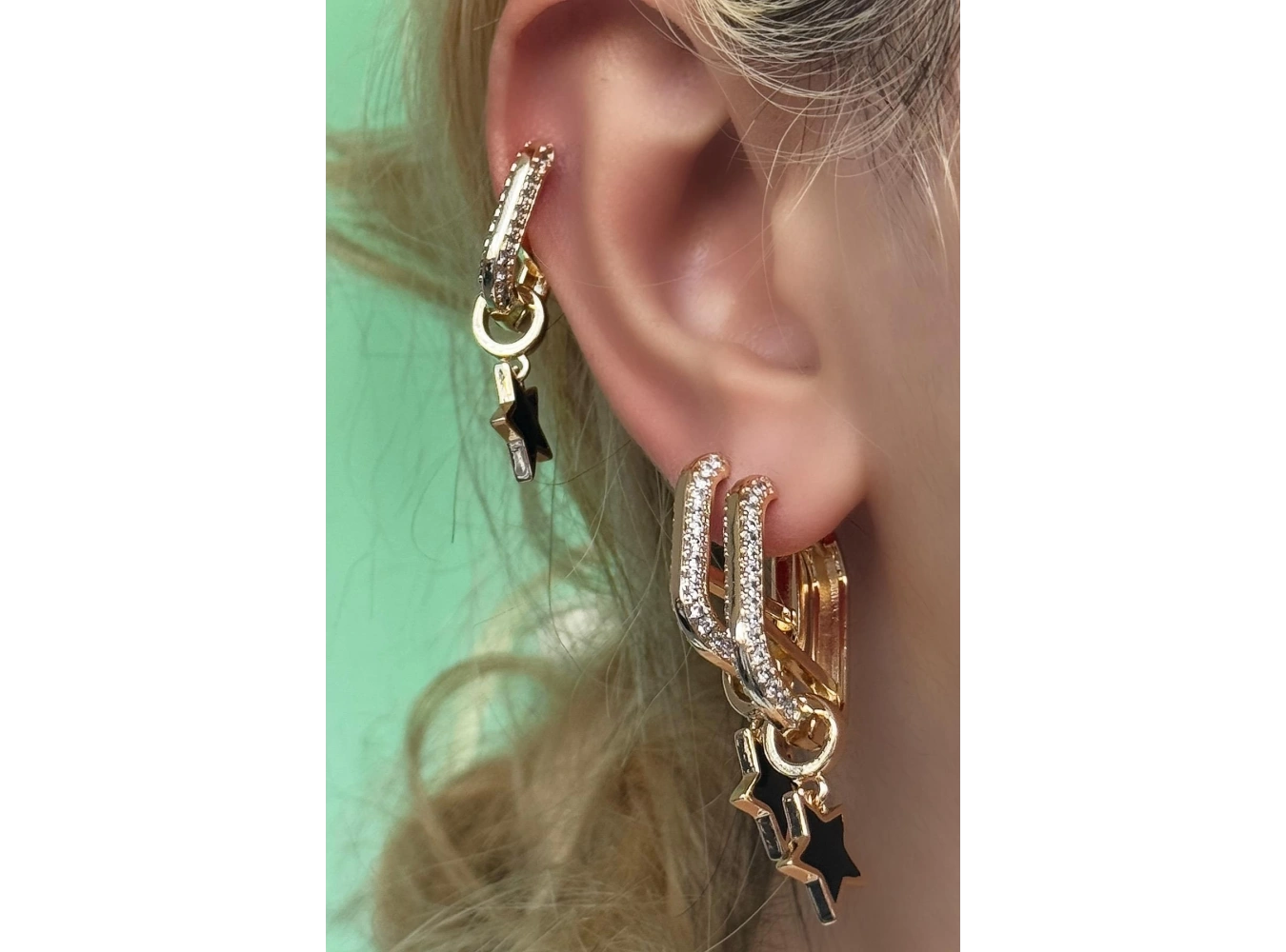 Altın Renk Yıldız Figürlü Taş Detaylı VİP 3lü YSX Küpe Set