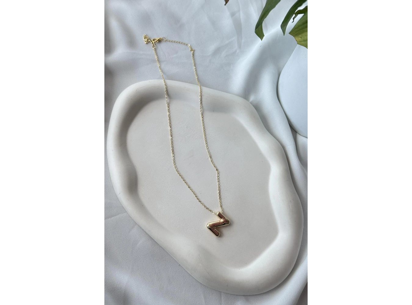 Altın Renk Z Harf Balon Kolye