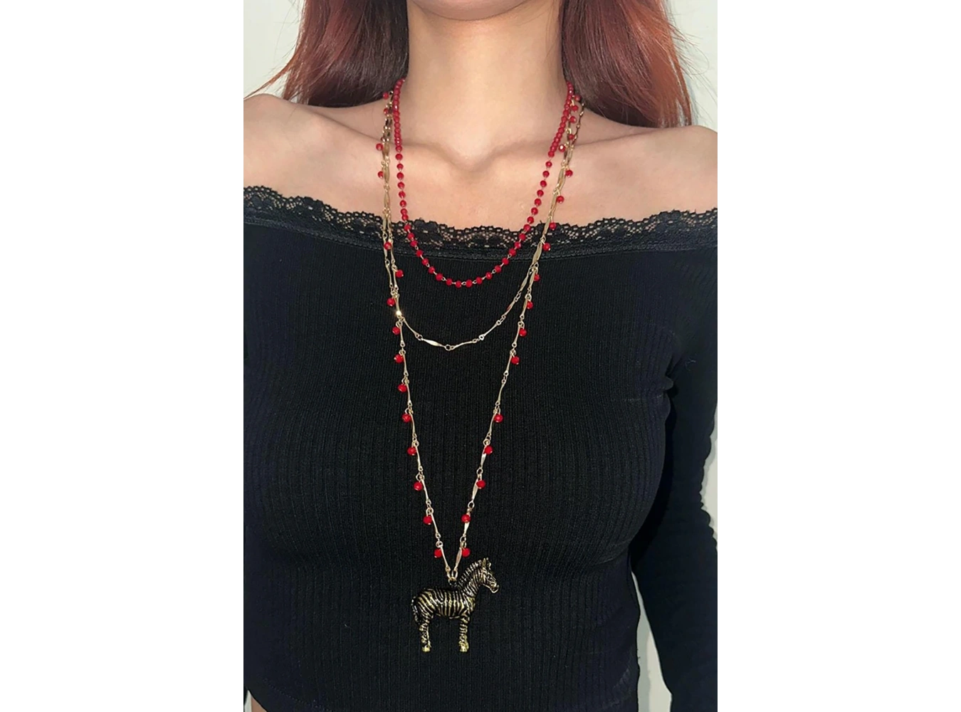 Altın Renk Zebra Figürlü Tasarım Kolye