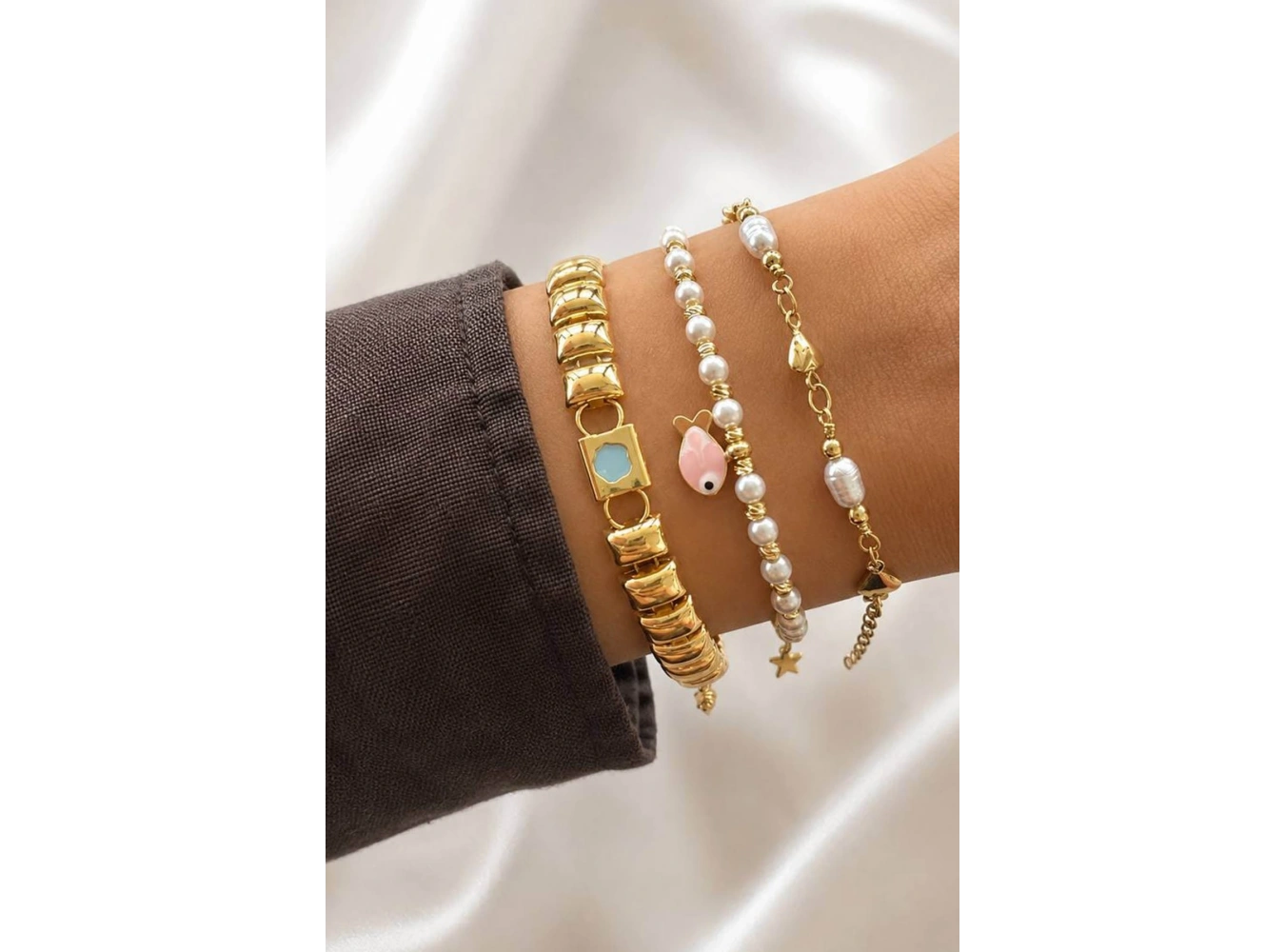 Altın  Renk  Zincir Detaylı 3lü Bileklik Set