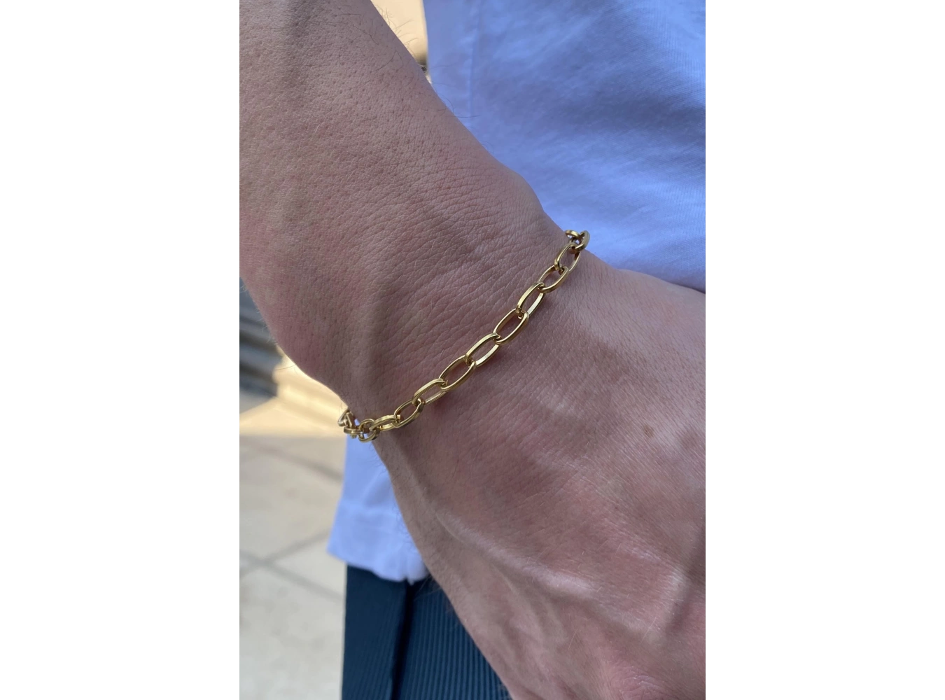 Altın Renk Zincir Detaylı Çelik Bileklik (Unisex)