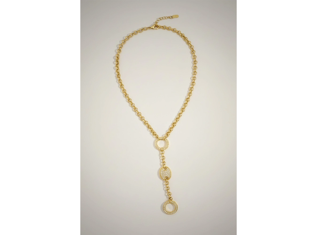 Altın Renk Zincir Detaylı Halka Detay Çelik Kolye