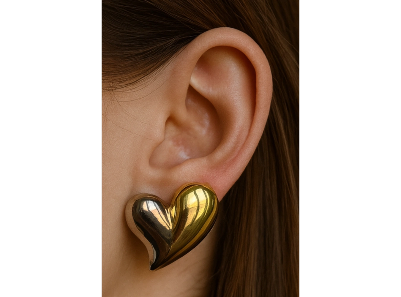 Altın Ve Gümüş Renk Kalp Figürlü Çelik Küpe (Çift)