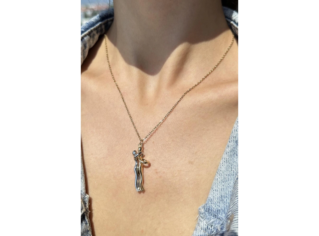 Altın Ve Gümüş Renk Sarılan Çelik Çift Kolyesi