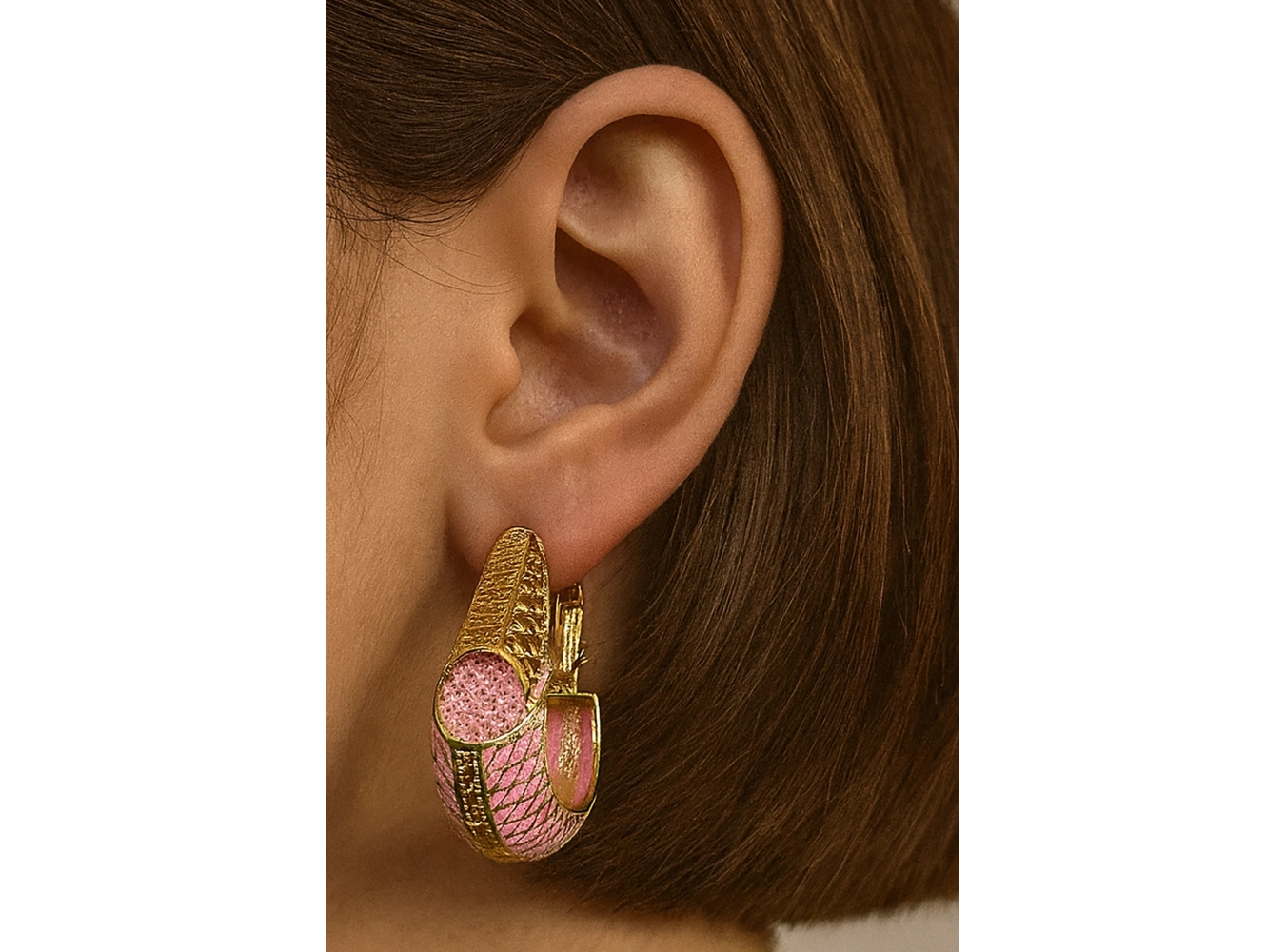 Altın Ve Pembe Renk 14K Altın Kaplama TX Küpe (Çift)