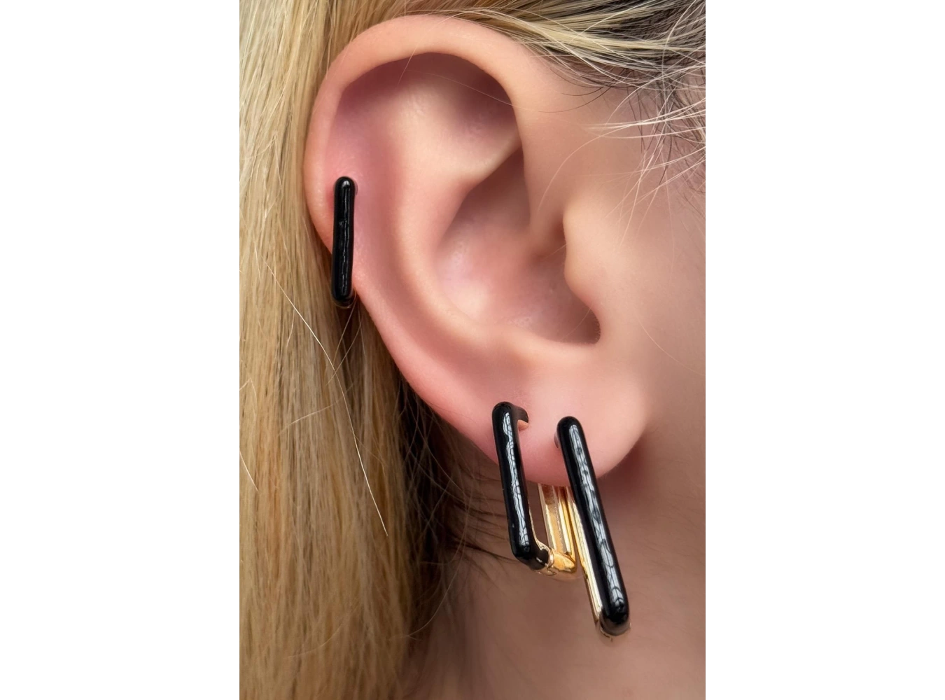 Altın Ve Siyah Renk VİP 3lü YSX Küpe Set