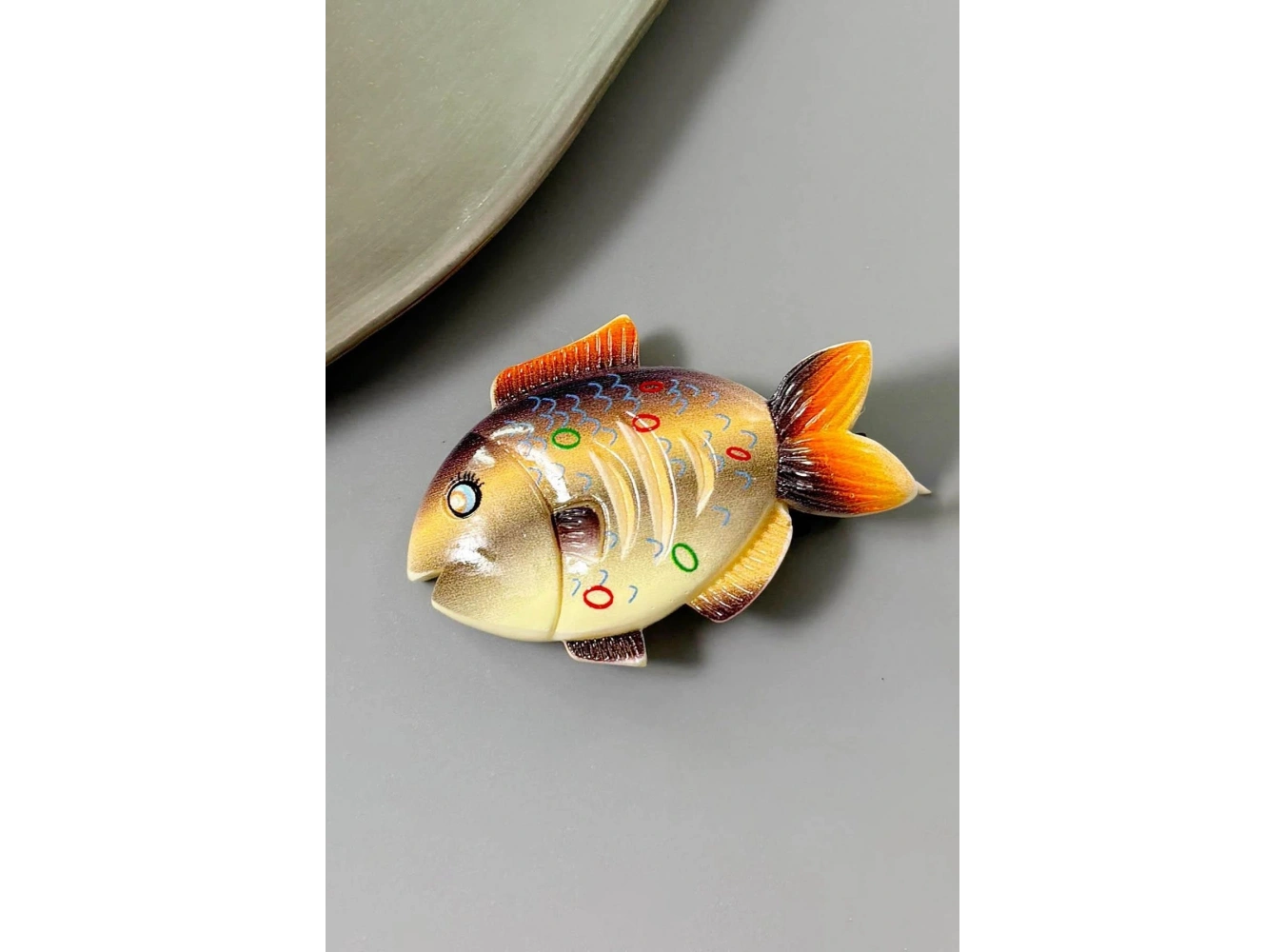 Balık Figürlü Yan Toka