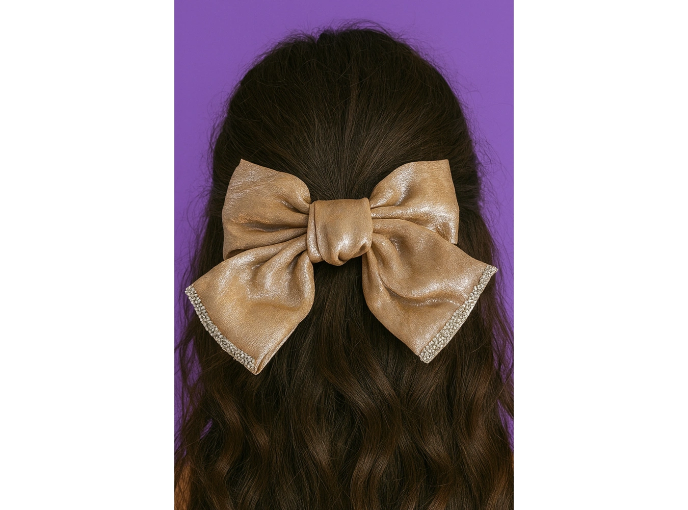 Bej Renk Kurdele Figürlü Taş Detaylı Otomat Toka