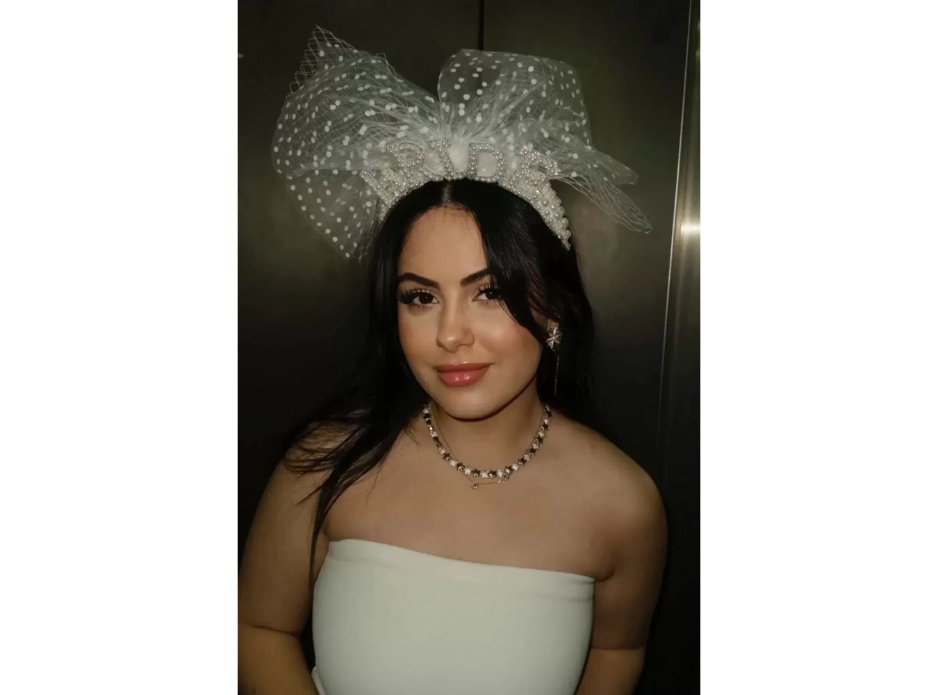 Beyaz Renk Bride Yazılı İnci Detaylı Tüllü Gelin Taç