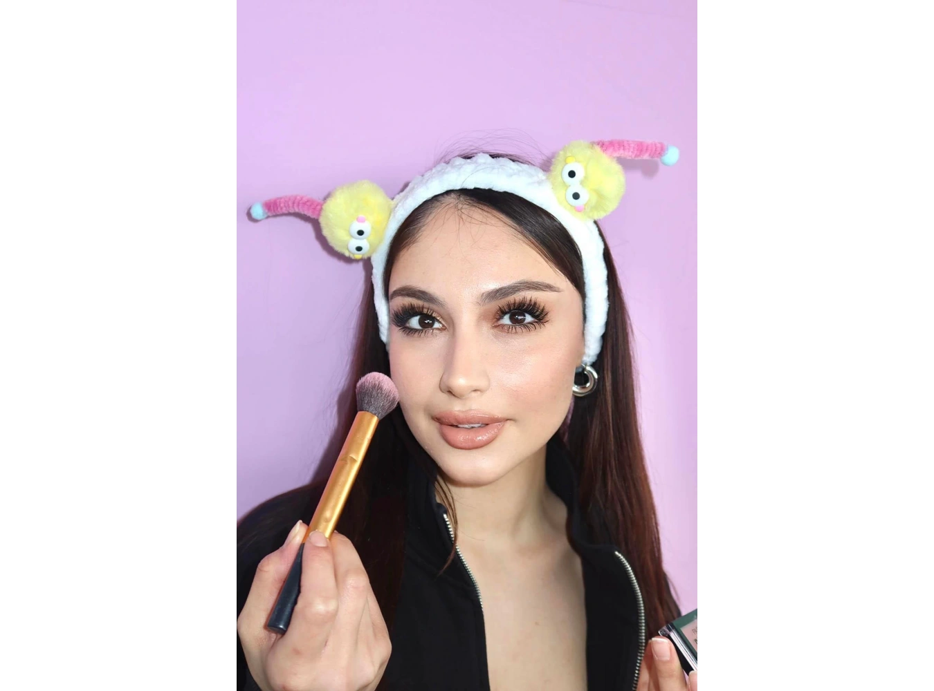 Beyaz Renk Canavar Figürlü Peluş Saç Bandı