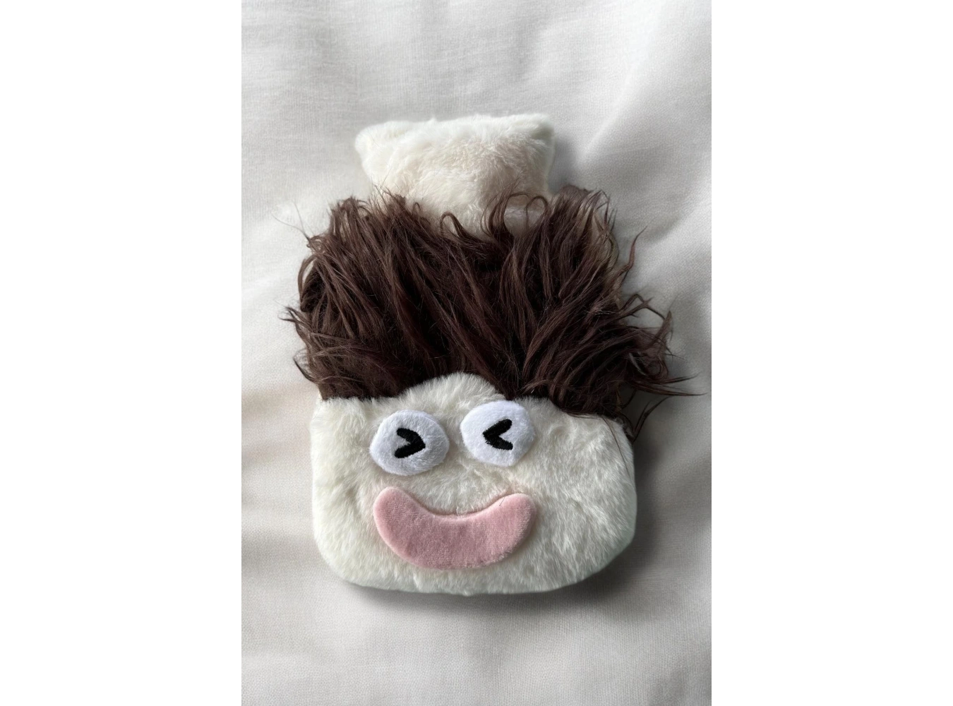 Beyaz Renk Canavar Figürlü Peluş Sıcak Su Torbası