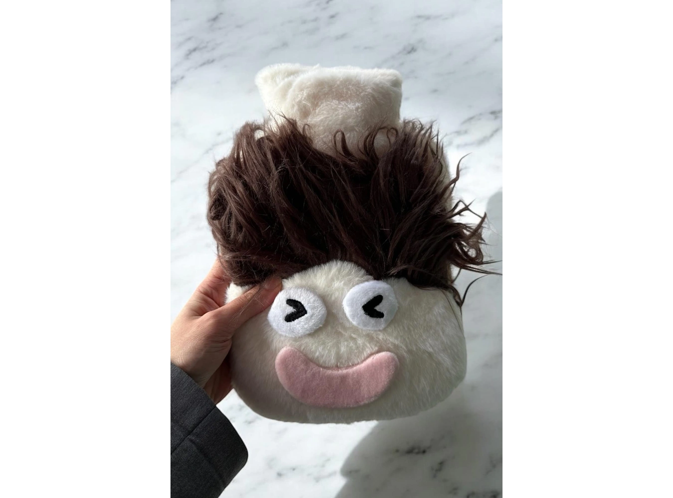 Beyaz Renk Canavar Figürlü Peluş Sıcak Su Torbası