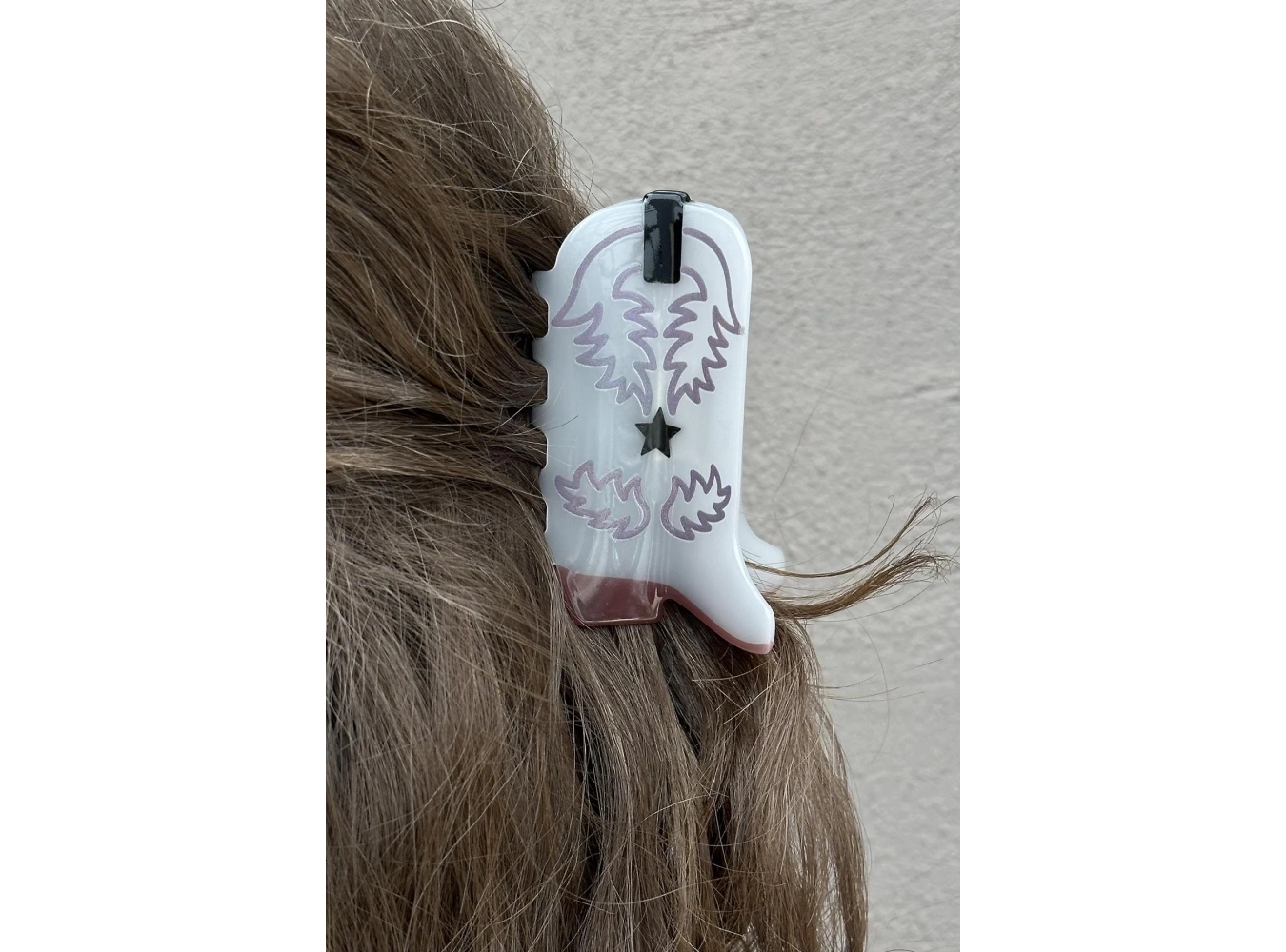 Beyaz Renk Çizme Figürlü Kemik Mandal Toka