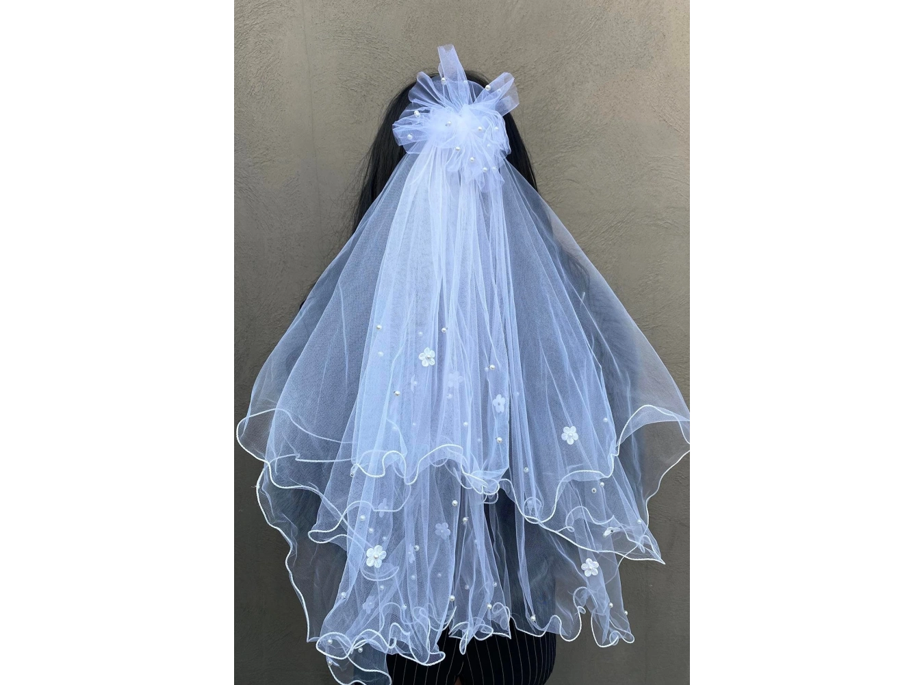 Beyaz Renk İnci Detaylı Prenses Duvak