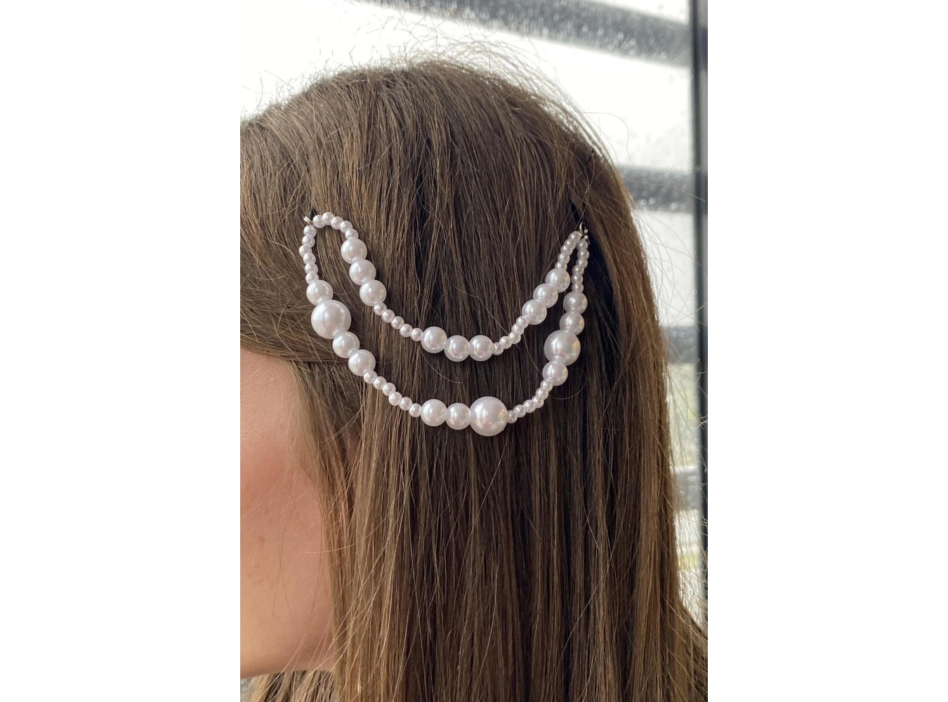 Beyaz Renk İnci Detaylı Saç Aksesuarı