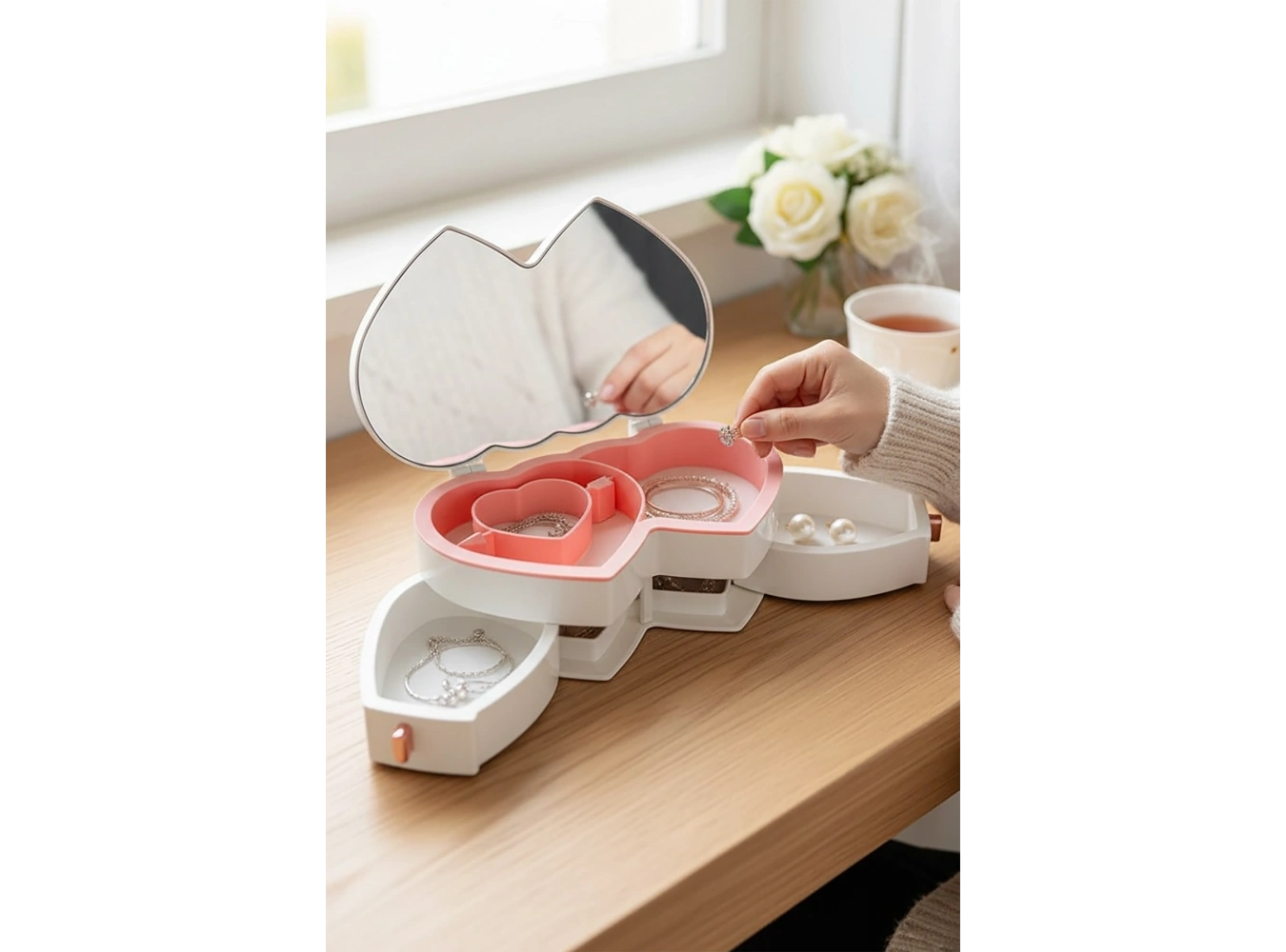 Beyaz Renk Kalp Figürlü Aynalı Çekmeceli Takı Organizeri
